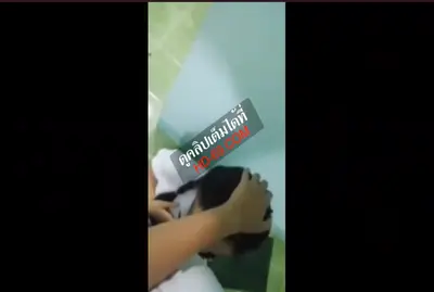 คลิปหลุดนักเรียนแอบล่อหีกันให้ห้องดนตรีหลังเลิกเรียน เสียงไทยชัดขอแตกในคาชุดนักเรียน